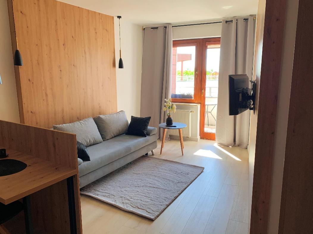 亚斯塔尔尼亚Dom Zdrojowy Apartament Debowy公寓 外观 照片